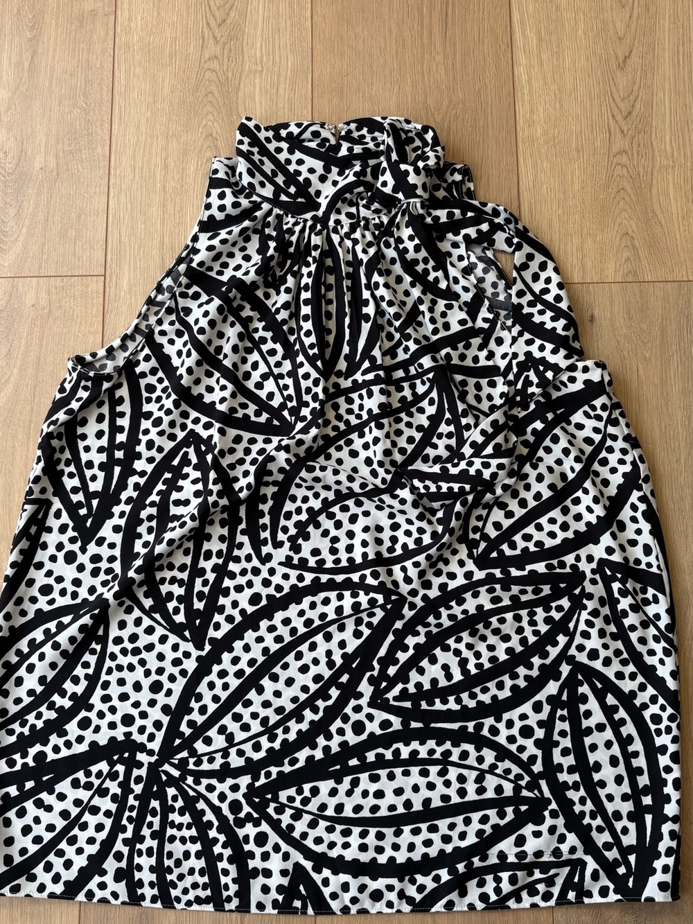 Ann Taylor Factory Black and White Leaf Dot Print Halter Top